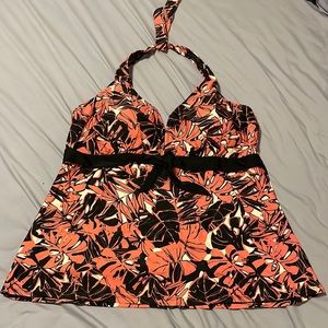 Meet curve bathing suit top. Halter. Size 4X